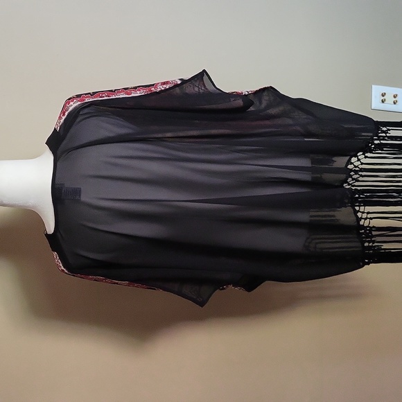 Monroe & Main Boho - Picture 8 of 11